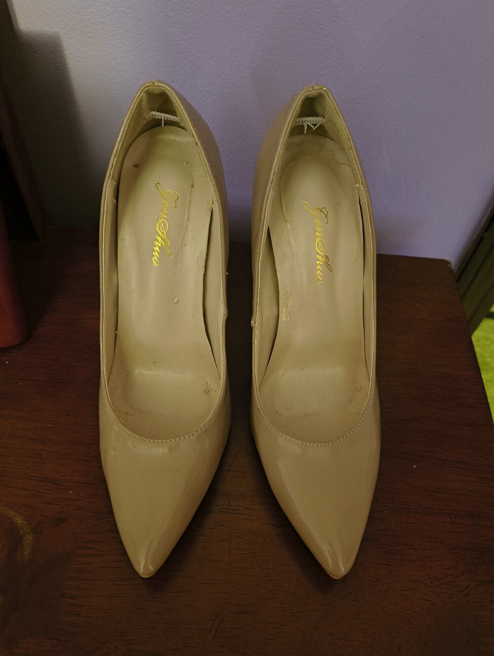 Classic Pointed-Toe Nude Pumps - Women